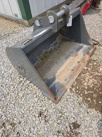 36'' Mini Excavator Bucket