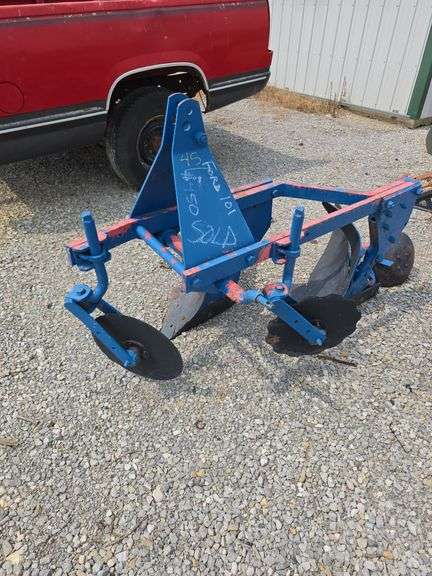 2 Bottom Ford Plow