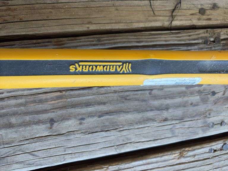 Yardworks 12lb Sledgehammer
