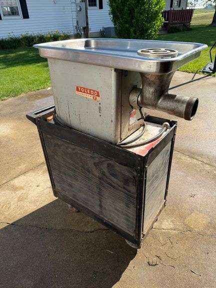 Toledo meat grinder/chopper Model 5223 s/n 858684 1hp electric