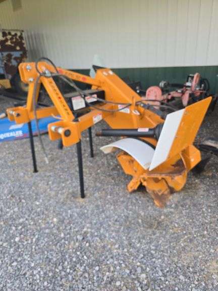2022 Hurricane 3pt 26''HD Side Ditcher, Low Use, Small 1000pto