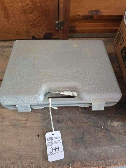 Tool Shop 18 Gauge Air Brad Nailer