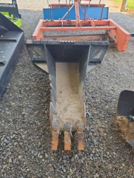 2022 Quick Attach Tree Puller, ES, s/n- 408844