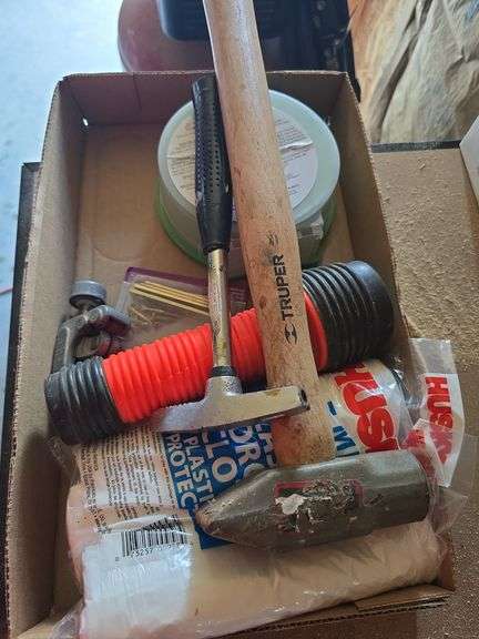 Felt pads, Hammers, and Flashlight