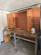 Wooden Work Bench, buyer brings help to load