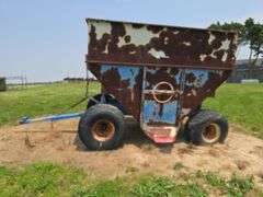 DMI Gravity Wagon