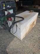 100 Gallon Portable Fuel tank, with pump