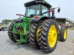 2015 John Deere 8295R Tractor, 4,032 hours, Front Duals 380/80R38, ILS Suspension, Power Shift, Rear Duals , 5 Remotes, 3pt, Rear inside and rear outside weights, Power Beyond, Big 1000pto, Leather, Deluxe Cab, Full Front weights, s/n- 1RW8295RCFP105204 (click on documents for spec sheet)