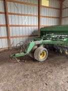 John Deere 750 Wheat Drill, 15ft, Front Dolly Wheels, 7 1/2'' spacing, s/n- NOO750X016600.
