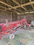 Case IH 893 Corn Head, All Poly Snouts and Row Units