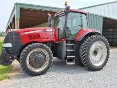 2008 Case IH Magnum 215 Tractor, 4,872 hours, Front Pto and Rear PTO, FM-750 Screen, Auto Steer, Light Bar, 80% Duals, 3pt, Big 1000pto, 380/90R50 AgriBib Duals, s/n- Z7RZ02457
