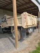 1994 Topkick Dump Truck, Cat 3116 6.6ltr, Good Tires, Automatic, 10ft Bed, Cat Diesel, Grain Chute, 133,885 miles, VIN-IGDM7H1J5R503772