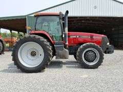 2002 Case IH MX 240, FWA, 6,860 hours, 3pt, 4 remotes, Full front weights, Big 1000pto, 3pt, 18.4R6 Duals, Buddy Seat, Power Shift, like new duals, s/n- X2404CJJA0119039