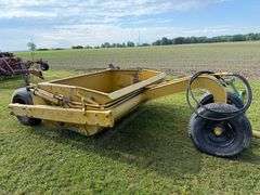Eversman Hydraulic Scraper Model 2SD s/n 6505, 2 yard dirt scoop