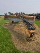 Hurricane 140R Hyd. Blade, Hyd. Tilt, 3 remotes, Good Tires, Rear Weight Box