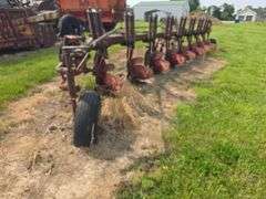 8 Bottom Massey Ferguson Plow