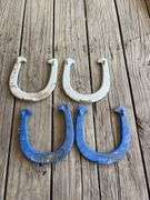 4 Horseshoes