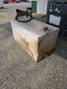 100 Gallon Portable Fuel tank, with pump