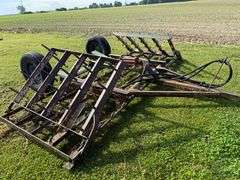 16' Harrigator hydraulic lift