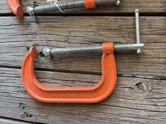 2 6'' Clamps, like new