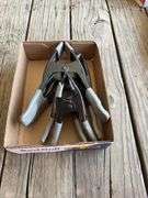 Small Hand Grip Clamps