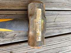 Yardworks 12lb Sledgehammer