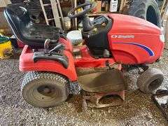 Simplicity Broadmoor riding mower 581 hrs. 44" deck 22hp engine