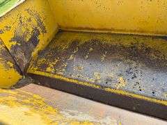 Eversman Hydraulic Scraper Model 2SD s/n 6505, 2 yard dirt scoop