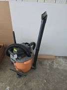 Rigid 12 gallon shop-vac, with attachments