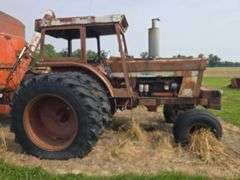 IH 1566 Tractor, Full Front Weights, 2 New batteries, was sitting for 5 years but now is running, 18.4-38 duals, 2 remotes, small 1000pto, hours unknown