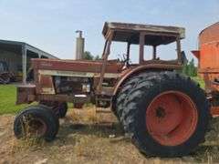 IH 1566 Tractor, Full Front Weights, 2 New batteries, was sitting for 5 years but now is running, 18.4-38 duals, 2 remotes, small 1000pto, hours unknown