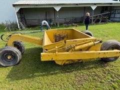 Eversman Hydraulic Scraper Model 2SD s/n 6505, 2 yard dirt scoop