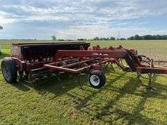 Case IH 5100 Soybean Special drill w/caddy, Danish tine cultivator & rolling basket s/n 0390207C026104.
