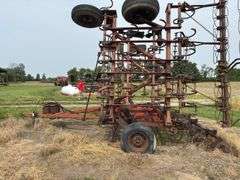 Mckee S-Tine Field Cultivator, 28ft, Double Basket, 6 front weights