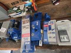 Kreg Jig R3  with jig shelf, side jig, level, and drill bit kit