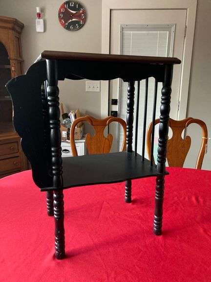Wooden Magazine Rack Refinished/Refurbished