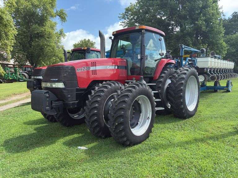 2004 Case IH MX 230 Tractor, FWA, 4,627 hours, 4 Remotes, 18 Speed Powershift, Rear Wheel Weights, Pre Emission, Full Front Weights, 3pt, Trimble Auto Steer, Rear 18.4R46 Duals, 380/85R34 Front Duals, s/n- JAZ129828.