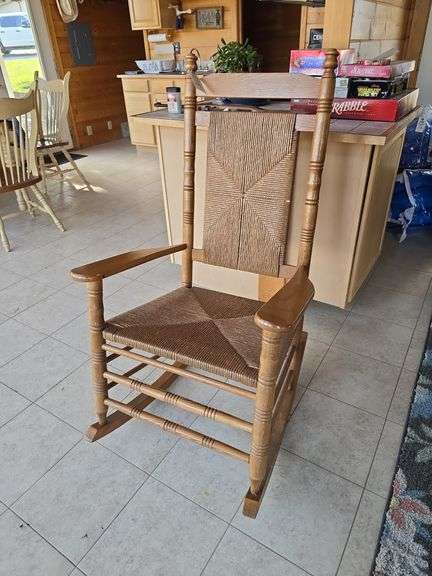 Wooden rocker - Schmid Auction