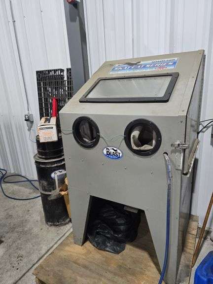 ScatCat Blast Cabinet