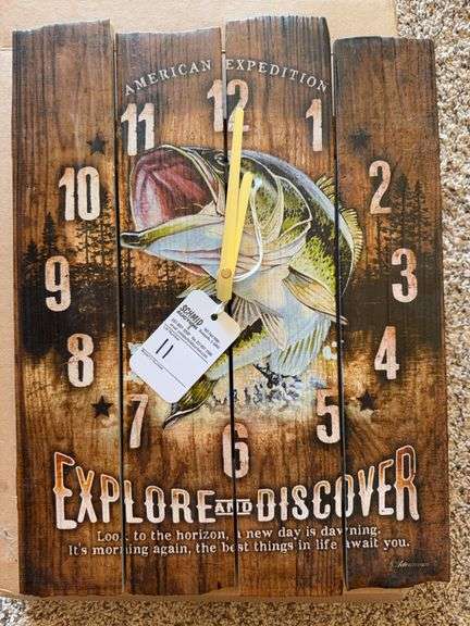 Explore and Discover Clock