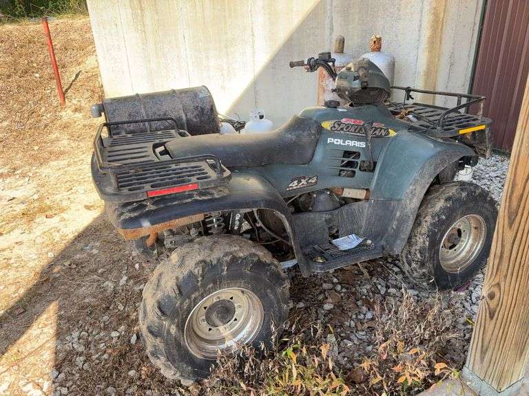 2002 Polaris 700CC Four Wheeler, 4x4, with winch, VIN- 4XACH68A42A717673, has title, does not run!