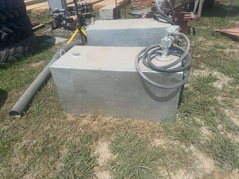 100-gallon fuel tank with pump
