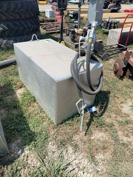 101-gallon fuel tank with pump