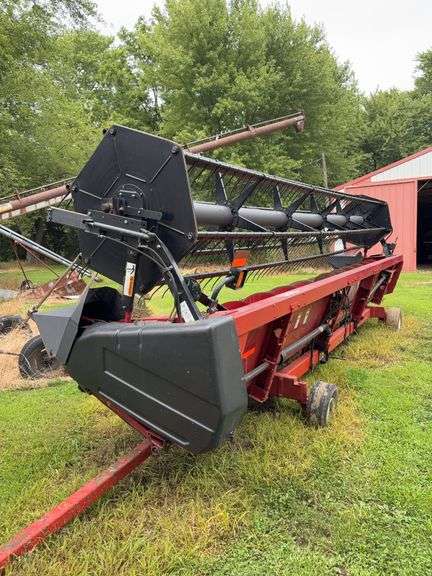 Case IH 1020 25ft Auger Platform, Spare Sickle