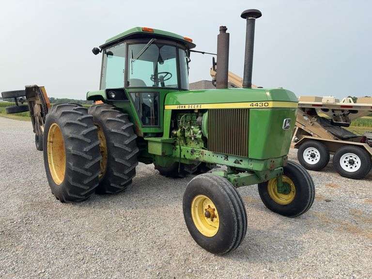 1977 John Deere 4430, 7,322 hours, Firestone 18.4x38 duals, 2 remotes, 540/small 1000pto, 6500 on old tac and 822 on new tac, all original,  Quad Range, 1 Owner Tractor, s/n- 070335R