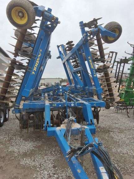 2014 Landoll 7431-29ft Disc, Vertical Tillage, with rear basket, Walking Tandems, 19'' Front Blades, Nice, s/n- 74A1405342