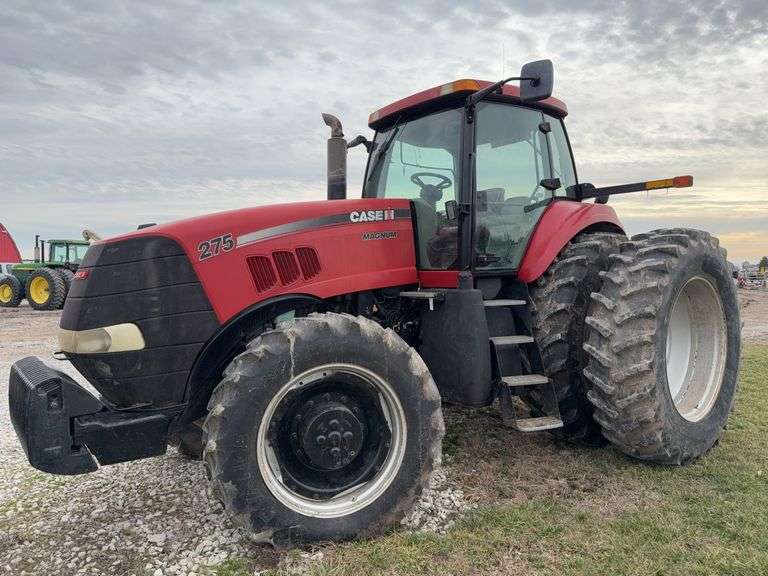 2007 MX 275 Case Magnum, 7970hrs, all work been done by case mechanics, new tie-rods on front end, Big 1000PTO, 4 remotes, front wheel-assist, s/n- Z7RZ03698