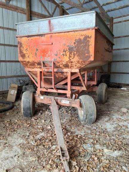 1990 Kory wagon, right hand unload, 275 bushel,