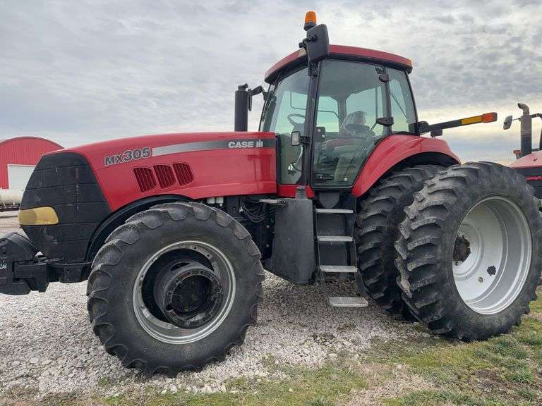 2007 Case IH MX305 tractor, FWA, 5,454hrs, Pre-emission, 4 remotes, Big 1000pto, 3 point, Suspended Front Axle, Deluxe Cab, 18.4x 46 Rear Duals 50%, 480/70R34 Front Duals, have the front rims for the tractor and 1 tire, owned 10 years, Good Solid Tractor, just upgraded to a 4wd, s/n- Z6RZ03360