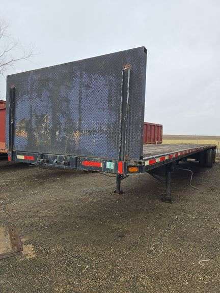 48ft Flatbed Semi Trailer, tandem axle, wood floor, tie downs, spare tire, side toolboxes, spring ride, 11r22.5,